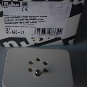 Niko PR20 creme centraal plaatje voor telefoon - aansluitdoos-0