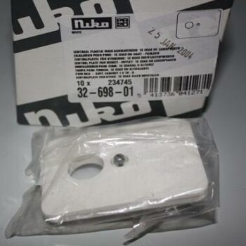 Niko PR20 wit centraal plaatje voor aansluitdoos 1x coax of luidspreker-0