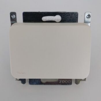 Niko PR20 creme inbouw drukknop 1x NO 12-600