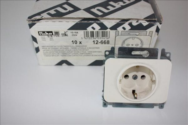 Niko PR20 creme inbouw stopcontact tweepolig + randaarding met ...