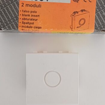 Bticino Light Wit blinde knop voorgeperforeerd N4951