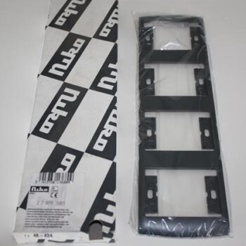 Niko da Vinci Cobalt viervoudige afdekplaat verticaal centerafstand 71mm-0