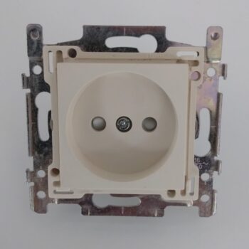 Niko Original Cream stopcontact tweepolig met veiligheid 21mm diep 100-66500
