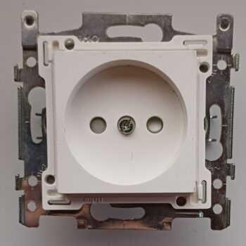 Niko Original White stopcontact inbouwdiepte 21mm 101-66500