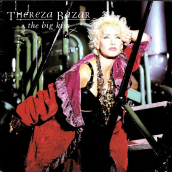 Thereza Bazar – The Big Kiss