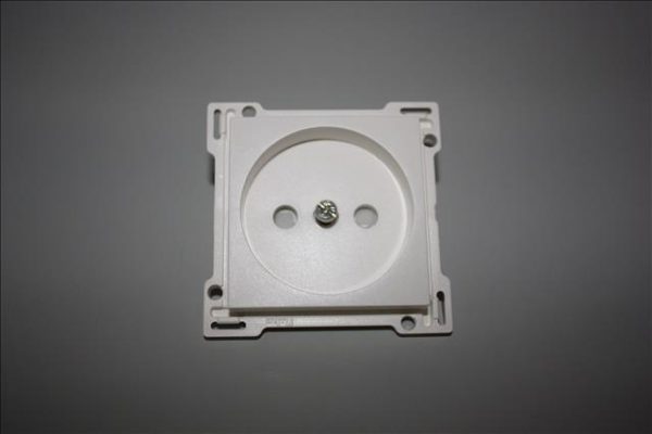 Niko Original White afwerkingsset voor stopcontact zonder aarding, inbouwdiepte 21mm-0