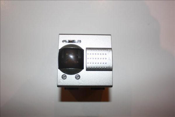 Bticino Light Tech infrarood detector 2 module met aut-man-on schakelaar+relais 6A-0