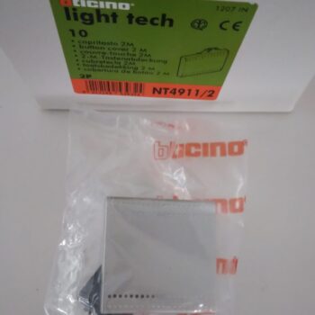 Bticino Light Tech toets 2 modules lens NT4911/2