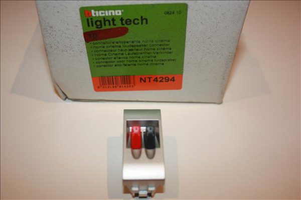 Bticino Light Tech luidspreker connector 1 module automatische klemmen-0