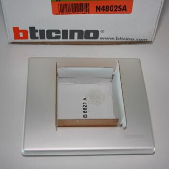 Bticino Light Zilver Afdekplaat 2 modules 88x80mm -0