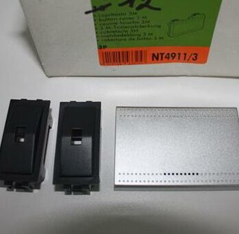 Bticino Light Tech toets 3 modules met lens voor schakelaar-0