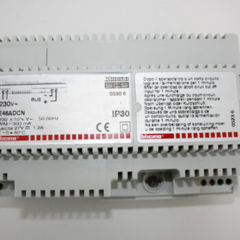 Bticino MyHome voeding  automatisatiesysteem - 230 V - 300 mA - 1,2 A max./sec E46ADCN gebruikt