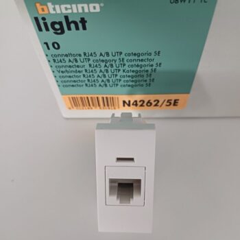 Bticino Light Wit RJ45 CAT5E UTP 1 module N4262/5E