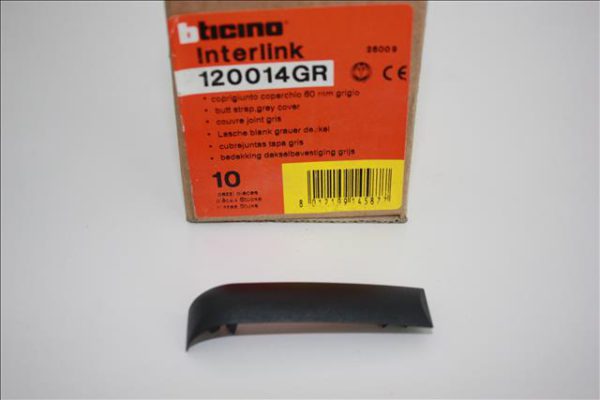 Bticino Interlink antraciet verbindingsstuk voor zijdeksel 60mm -0
