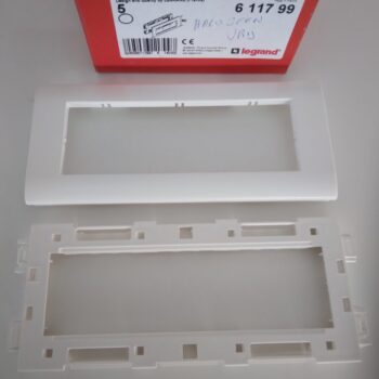 Legrand Mosaic wit houder 6 modules 611799