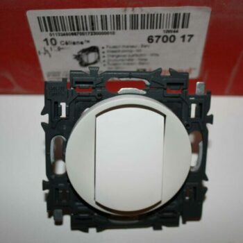 Legrand Céliane wit drukknop 6A 250V 670017-0