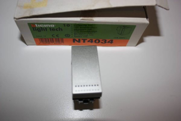 Bticino Light Tech drukknop 1xNC 10A 250V-0