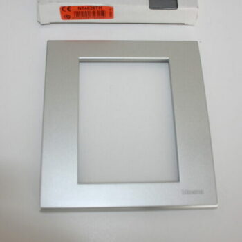 Bticino Light Tech afdekplaat 3+3 modules 128x115mm NT4826TH