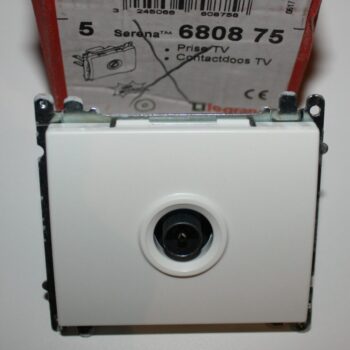 Legrand Serena wit contactdoos TV 680875