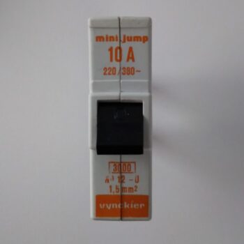 Vynckier penzekering 10A 230/400V 3000A  mini-jump 096/9251-000 gebruikt