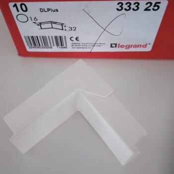 Legrand DLP wit hoek variabel 32x16mm 33325
