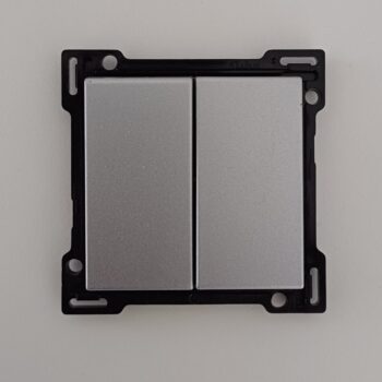 Niko Intense Sterling toets dubbele schakelaar /drukknop 121-61505