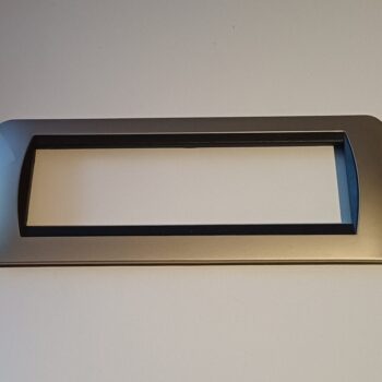 Bticino Living Titanium afdekplaat 7 modules L4807TC