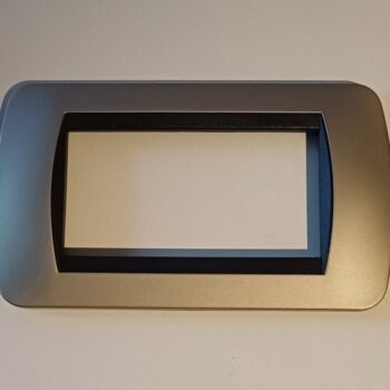 Bticino Living Titanium afdekplaat 4 modules L4804TC