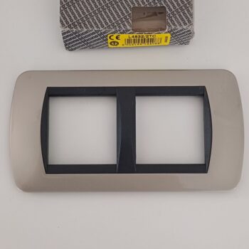Bticino Living Titanium afdekplaat 2x2 modules L4832/2TC