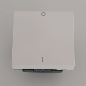 Legrand Mosaic wit schakelaar tweepolig 10A 250V 74050 gebruikt