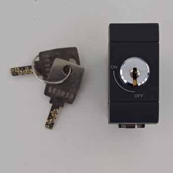 Bticino Living zwart schakelaar tweepolig sleutel L4012