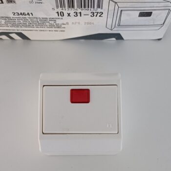 Niko EL20 wit opbouw schakelaar tweepolig controle rood 31-372