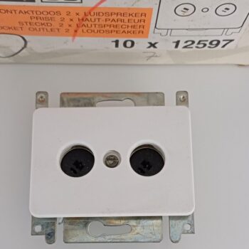 Niko Inter95 wit luidspreker aansluiting 2x 12597