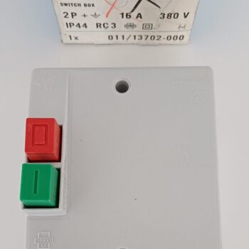Schakelkast  2P+A 16A 380V Vynckier 011/13702-000