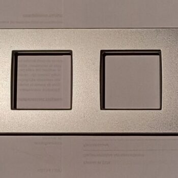 Niko Intense Sterling afdekplaat viervoudig horizontaal/verticaal 121-76400 gebruikt