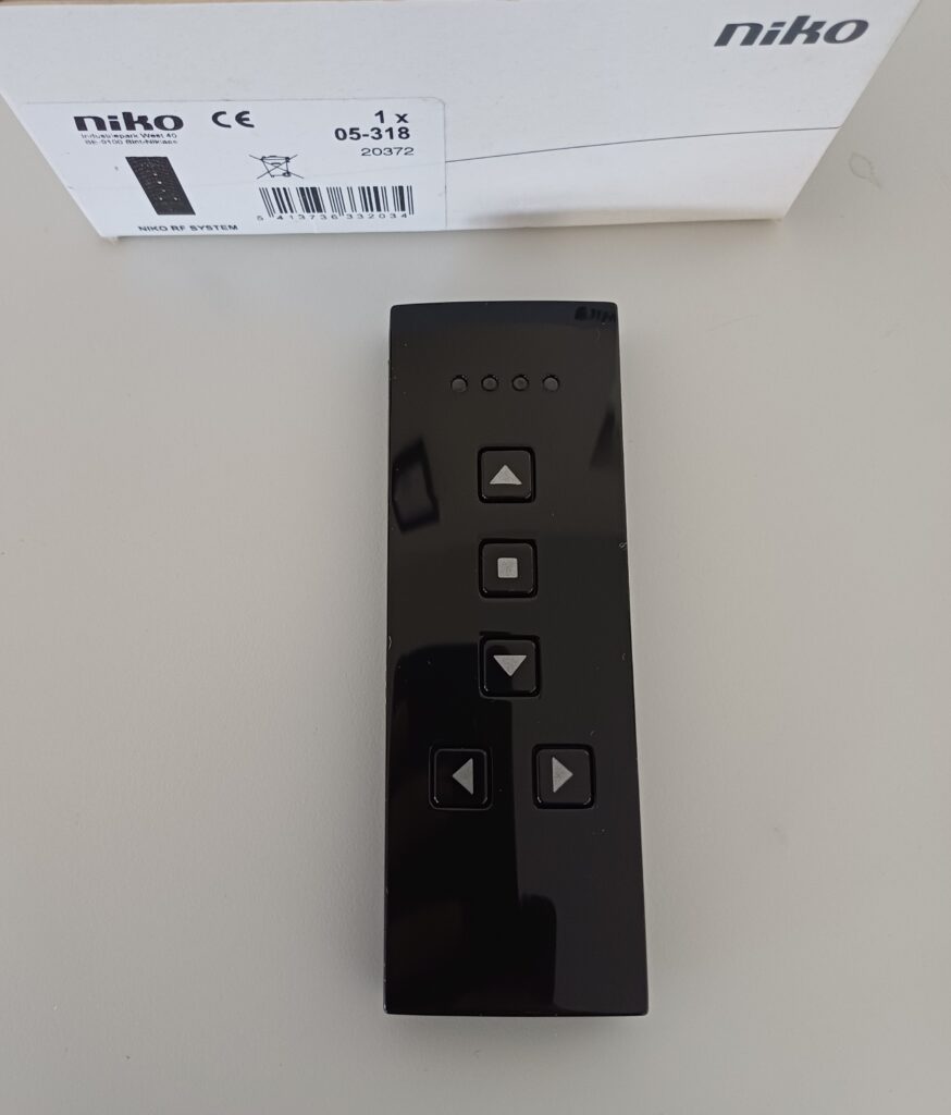 Niko Easywave handzender draadloos 5 kanalen / 3 bedieningsknoppen 05-318