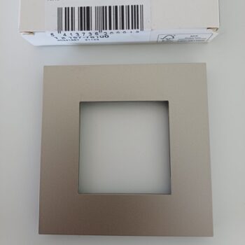 Niko Pure Champagne Steel afdekplaat enkelvoudig 157-76100