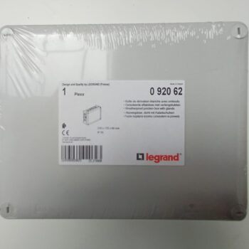 Aftakdoos universeel 14 ingangen 220x170x86 IP55 Legrand Plexo 092062