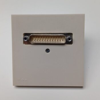 Niko PR85 creme aansluitdoos connector mannelijk SUBD25 12294/10