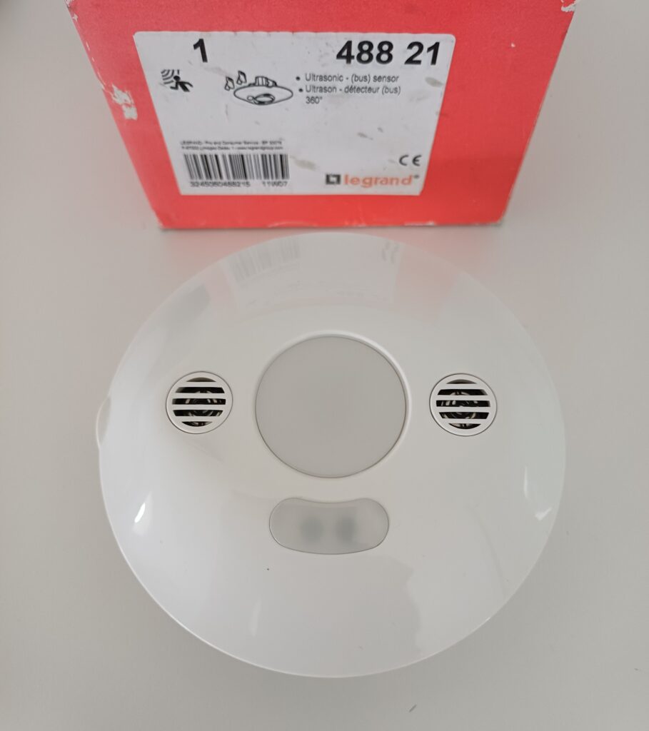Bewegingsdetecor 360° bereik 8m Legrand 48821