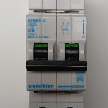 Vynckier automaat/zekering 2P 400V 6A 6kA 099/006206-000